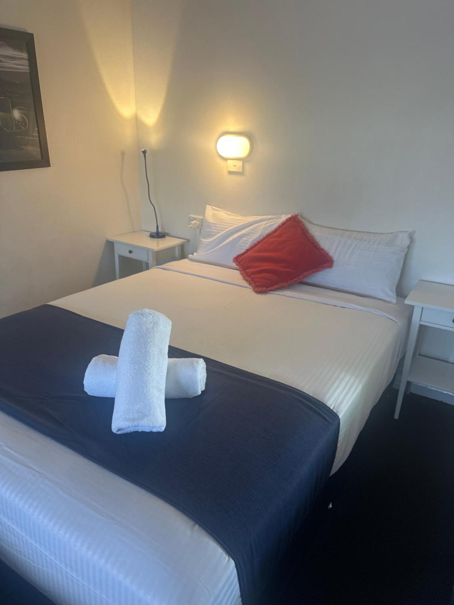 Memphis Motor Inn Паркс Экстерьер фото